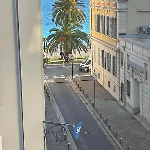 High-end Apartment, Hyper Center, Near The Beaches , Nice France